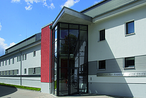 Außenansicht modernes Gebäude der Experimentelle Chirurgie der Uniklinik Rostock