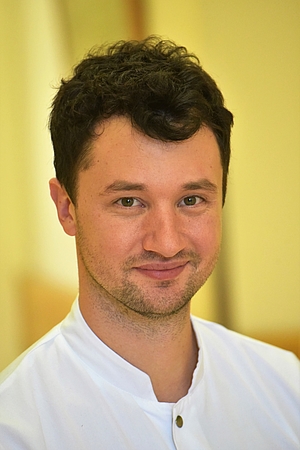 Dr. med. Daniel Strüder